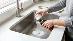 Så här rengör du köksavloppet - och stoppar igensättningar och dålig lukt för gott